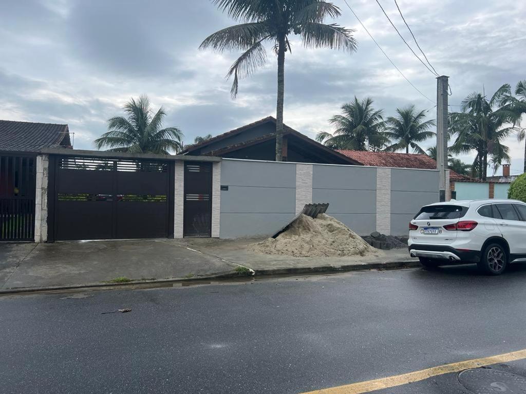 Casa Para Alugar Em Bertioga - Piscina, Wifi E Churrasqueira Villa Kültér fotó